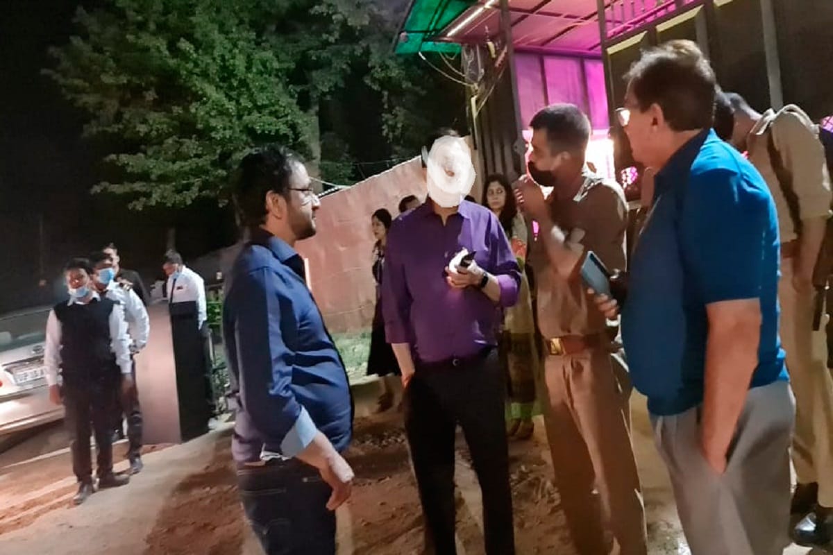 Police raid in rave party in Cantt area in Meerut of Uttar Pradesh