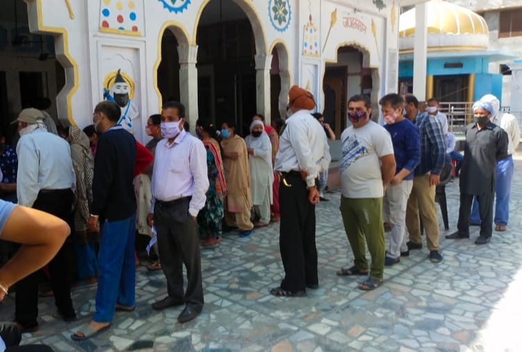 Corona Vaccination stared at Religious places at Gurdaspur of Punjab