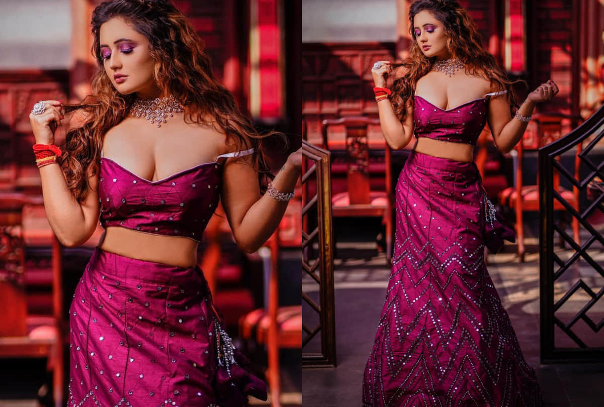 rashmi desai new photoshoot in deep neckline with bold look set fire on internet