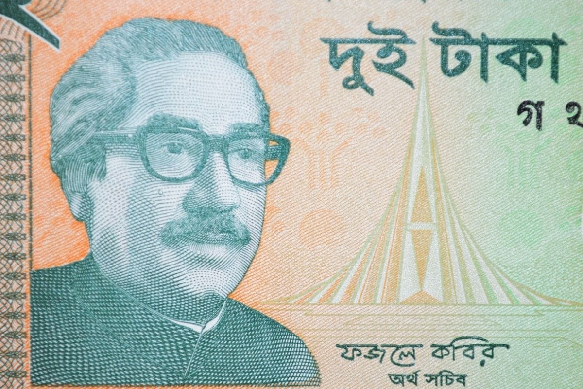 Who is Sheikh Mujibur Rahman or Sheikh Mujib, to whom India confers with gandhi shanti puraskar
