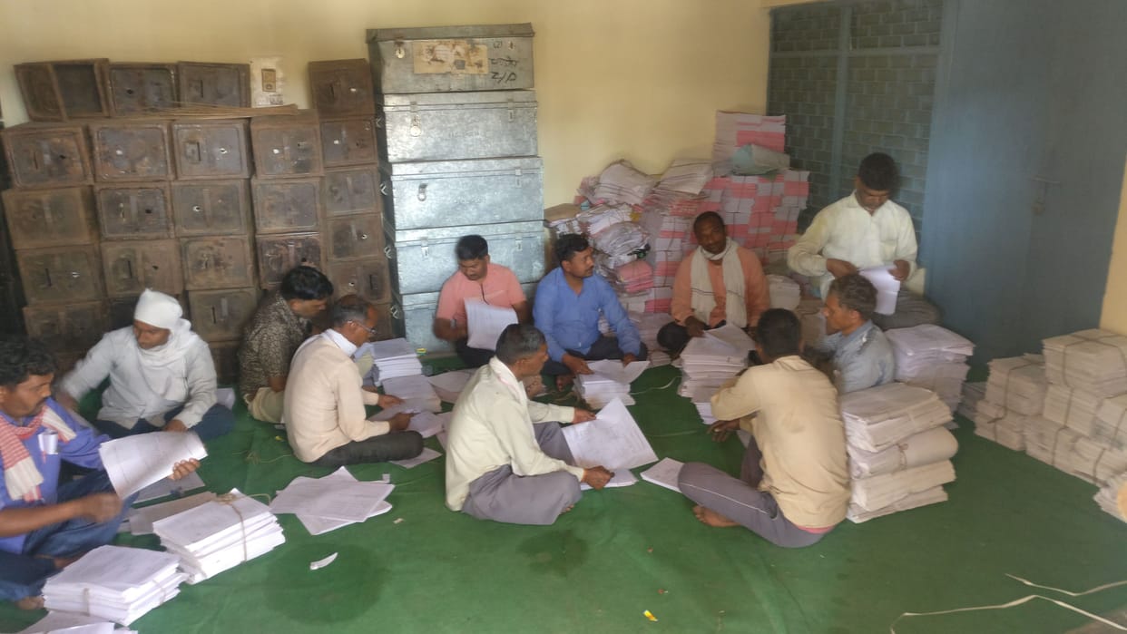 127 nomination form sales on first day