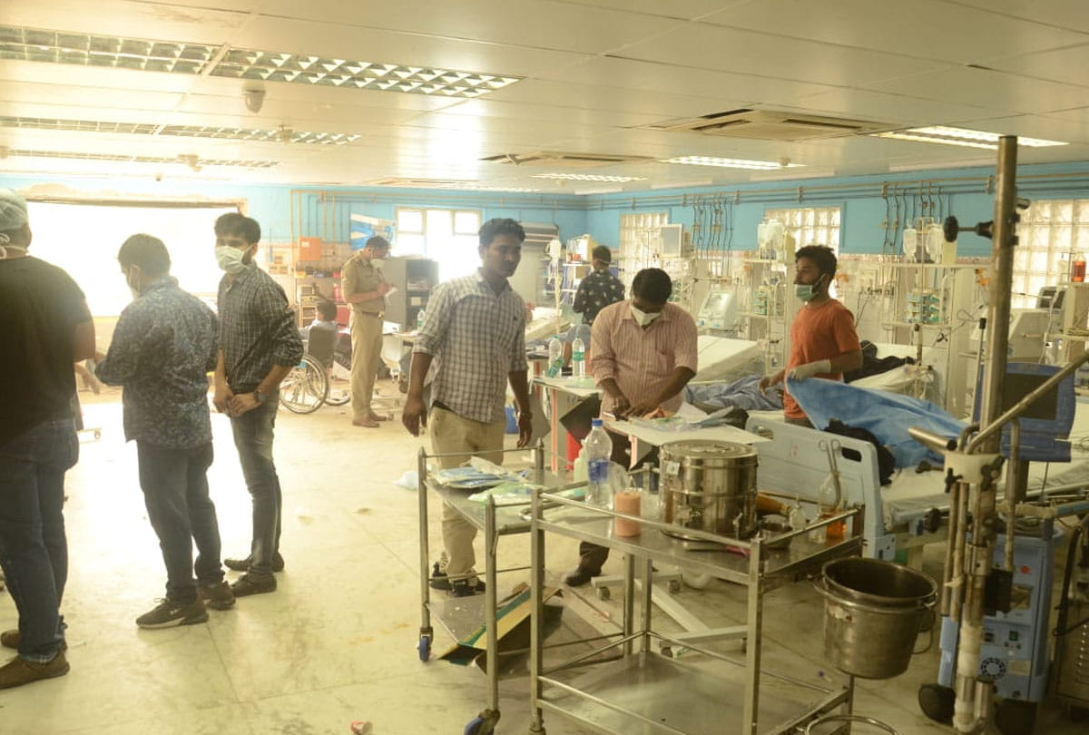 fire in icu ward of cardiology hospital kanpur
