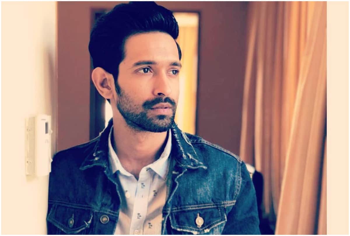 12th Fail actor Vikrant Massey thanks real life hero Manoj Kumar Sharma IPS with heartfelt note