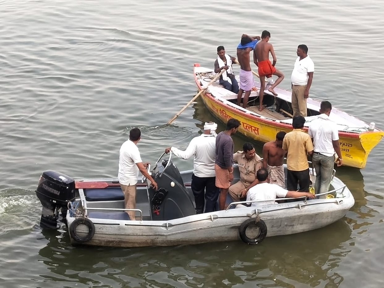 Varanasi: Three friends drown in Ganga in front of Tulsi Ghat, one dead