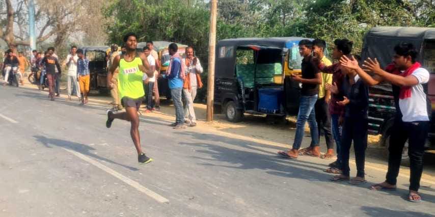 Rustom of Chauri-Chaura won the marathon