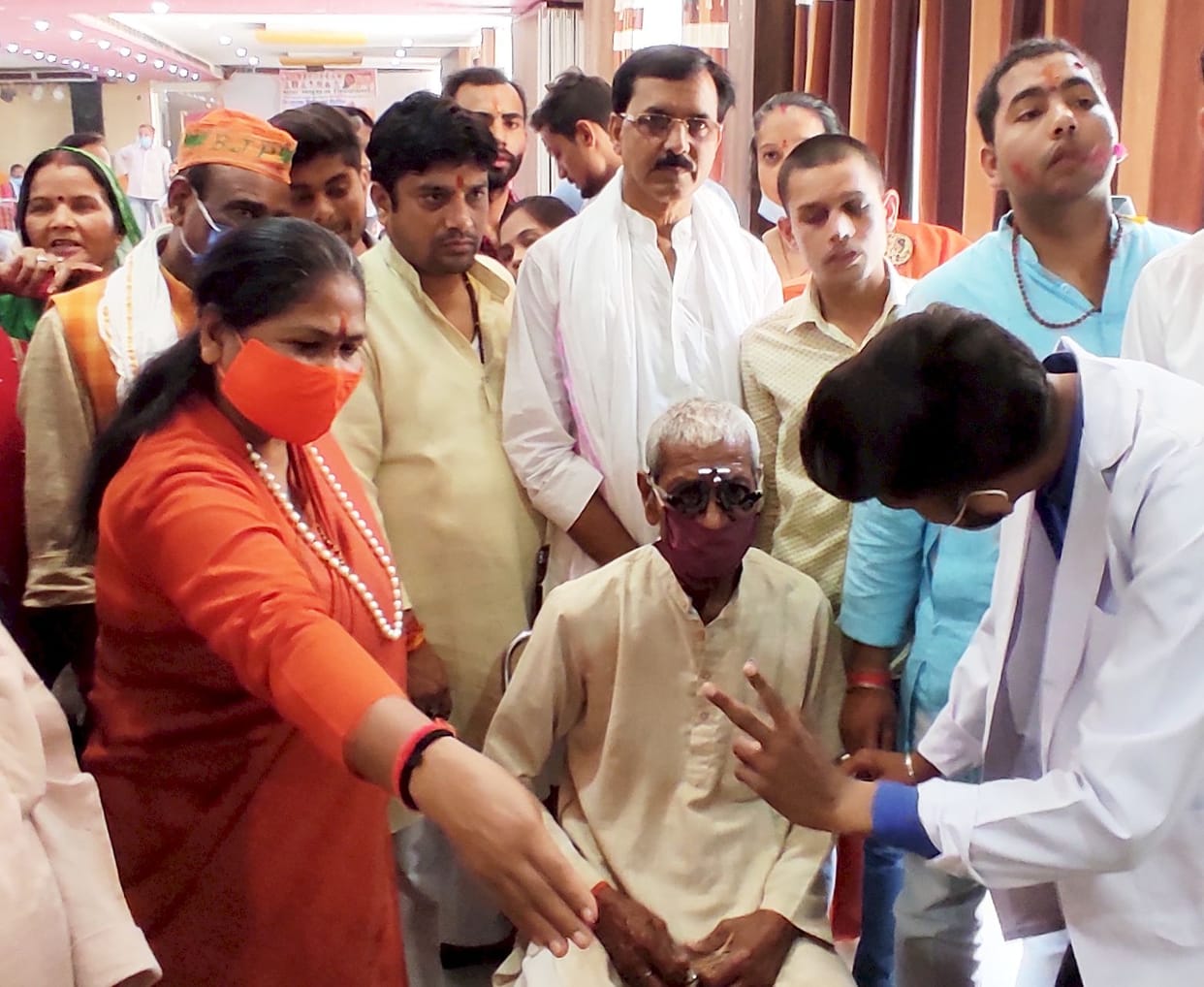 bjp,helth,camp,niranjan joyti,fathepur news