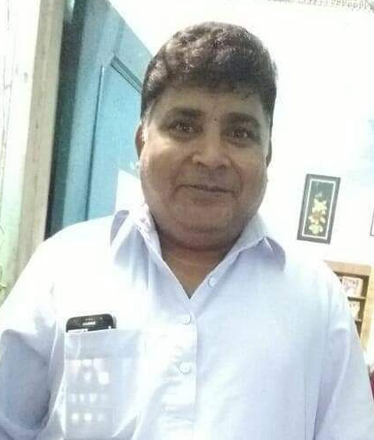 accused attack on restaurent owner  after demand of food rupees,  his death after treatment in Hisar