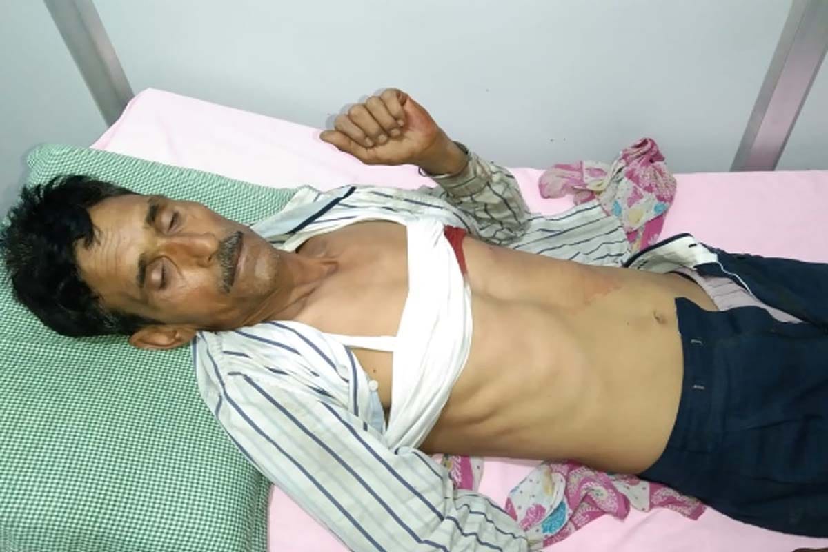 badshah shot father-son for protest against loot in Partapur Meerut