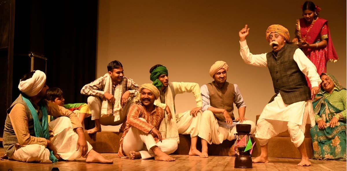 'Panchlight' staged illiteracy on illiteracy