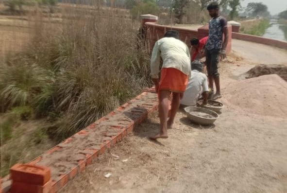 Construction,started,fathepur news,railing,bada bridge