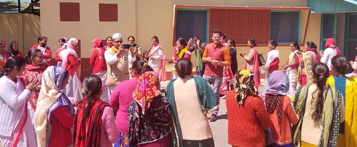 DM in Ujjwala Center Pithauragarh