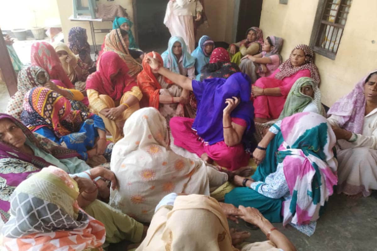 Baghpat News: Martyr Pinku's wife Kavita says that now there will be a shortage of husband for full life