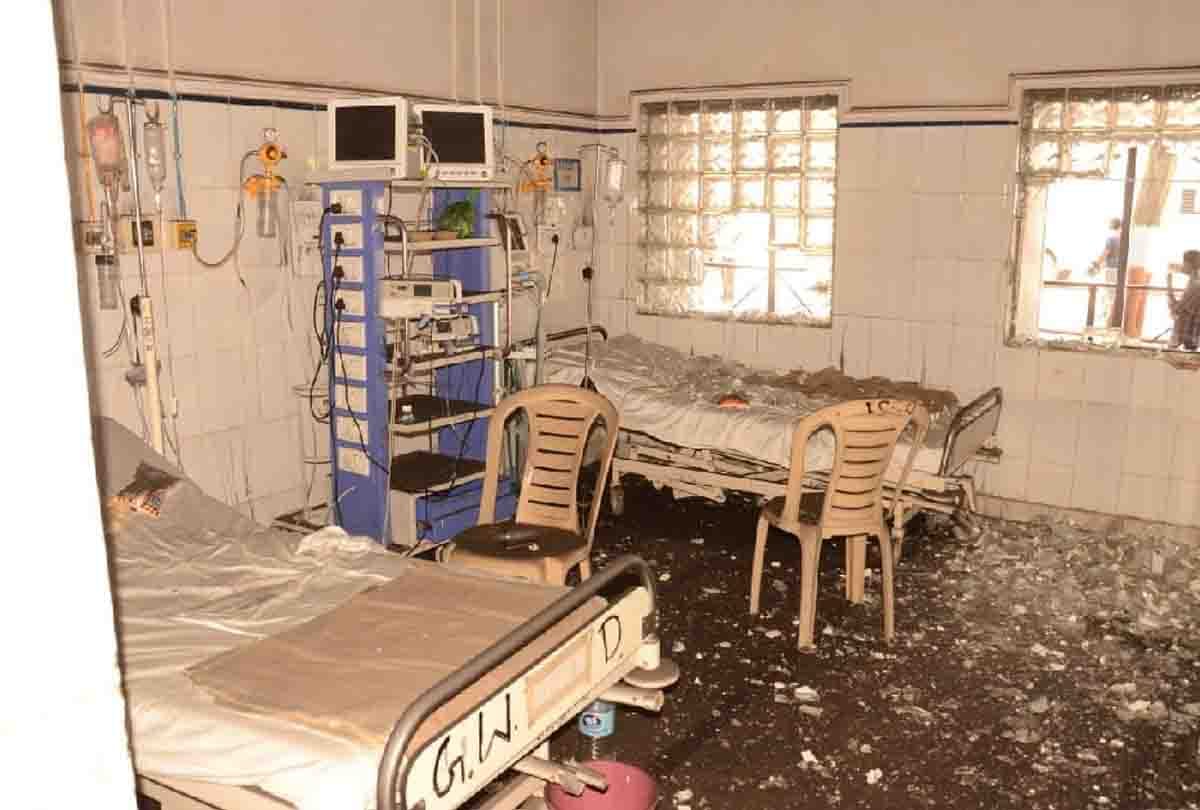 fire in cardiology: smoke is full then there is trouble in breathing, run with the patients