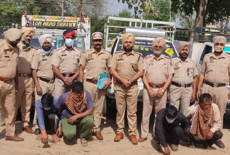 Punjab police arrested four person from Kathua in truck loot case