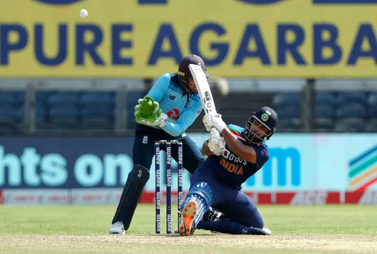 Former England cricketer Ian bell praises rishabh pant says cant imagine team india without him