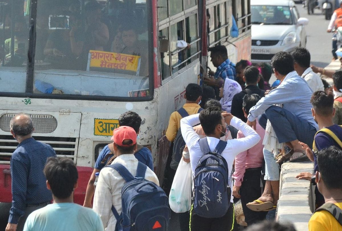 UP roadways buses are not checking vaccination certificate