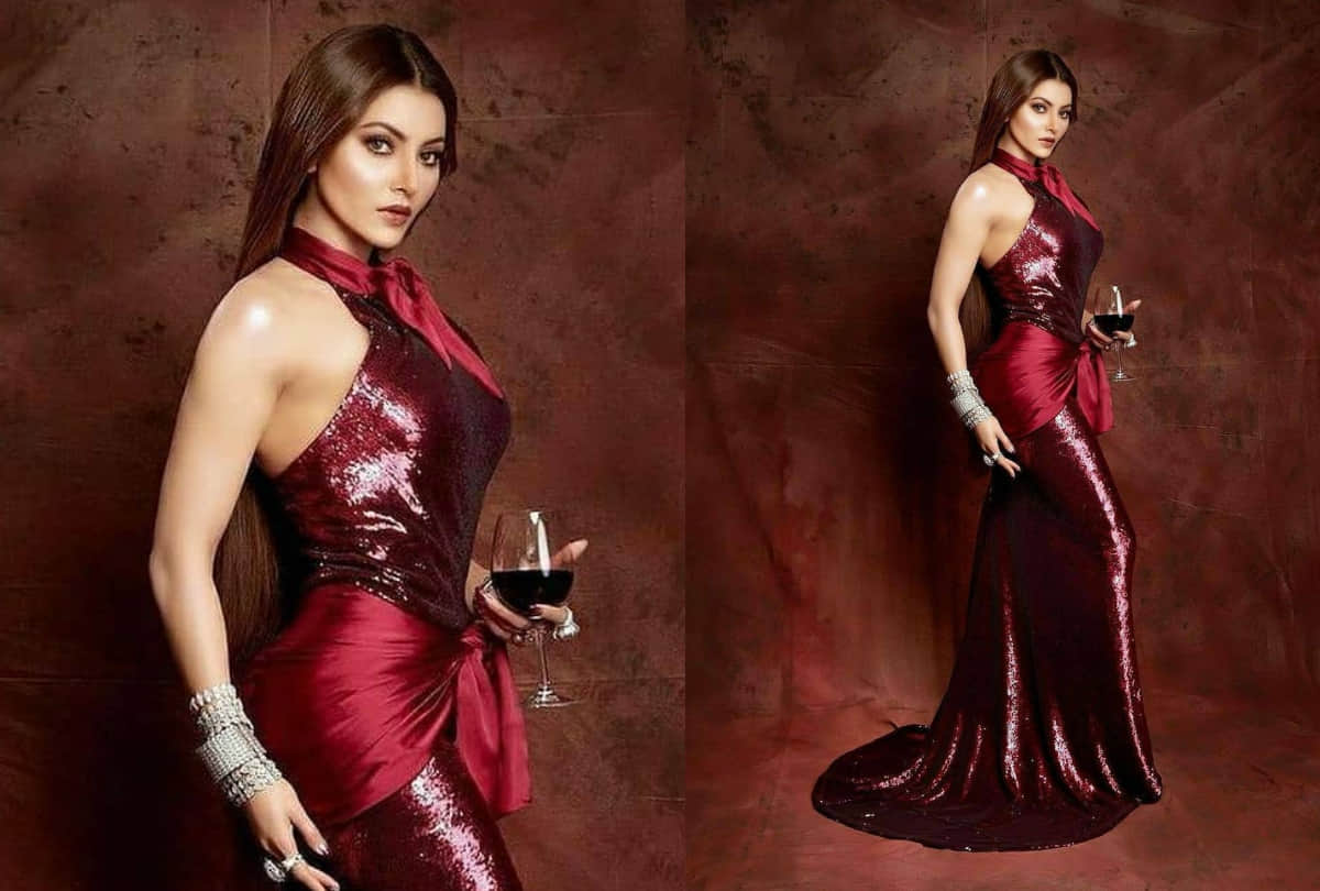 filmfare award 2021 urvashi rautela tamannah bhatia singer dhvani bhanushali sizzling look