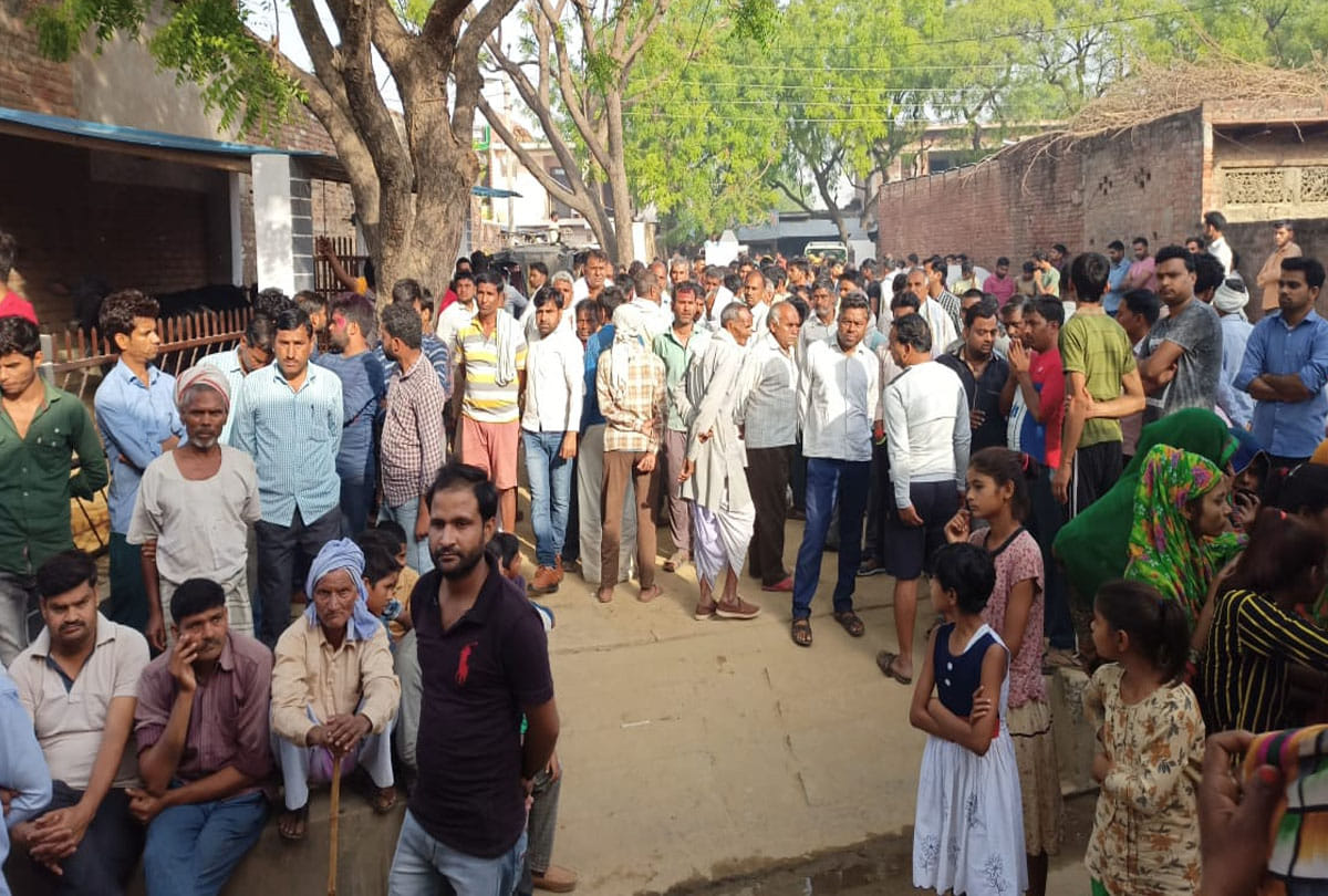 Two people killed in Etawah