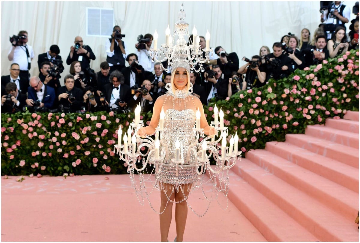 Met Gala Celebs Funny Look Viral On Social Media Actress Priyanka Chopra Also In This List
