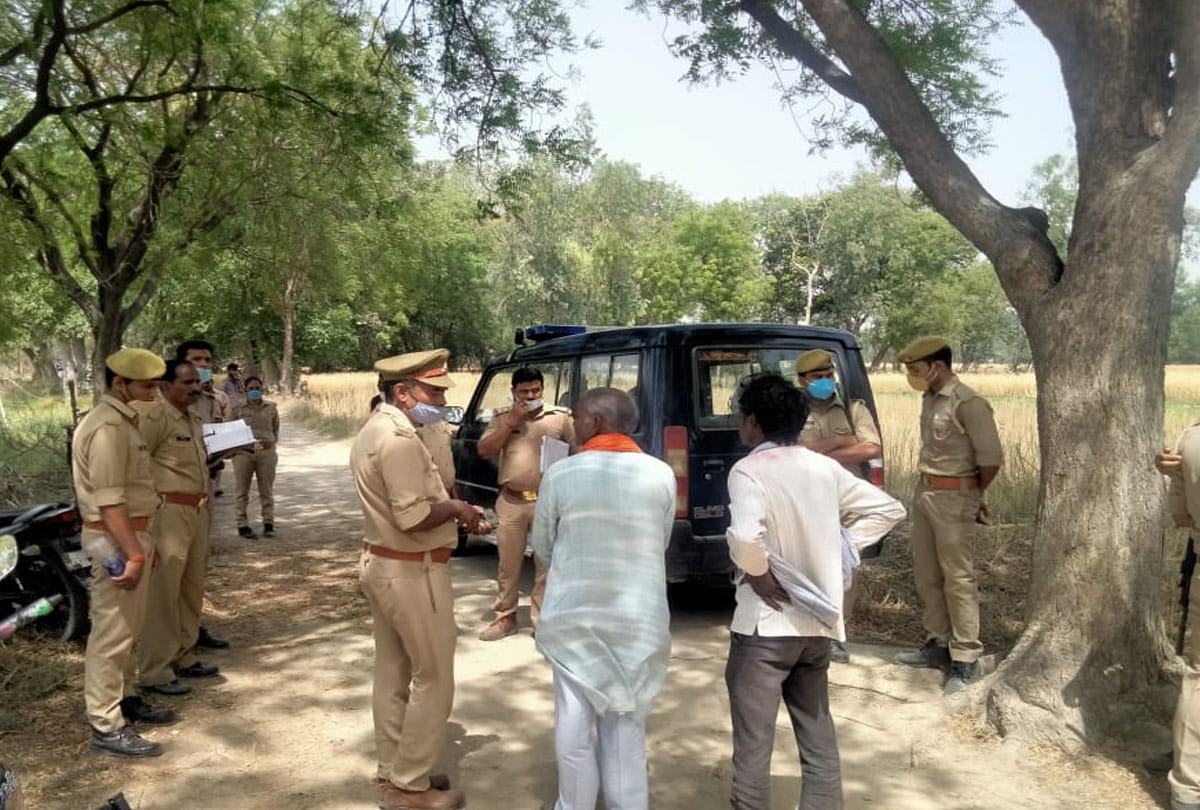 dead body of a boy found in dry pond