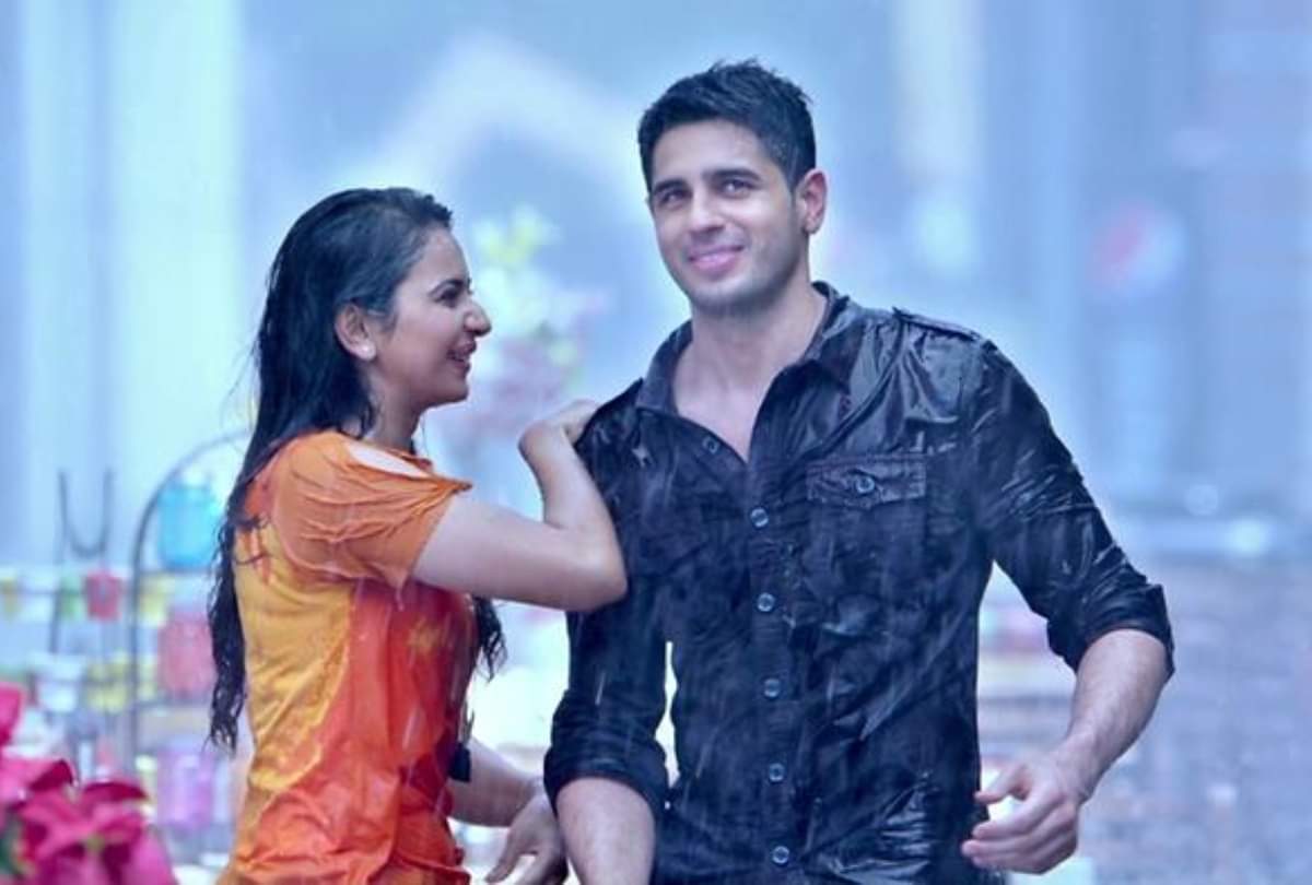 Palak Muchhal birthday special here her 5 hit songs