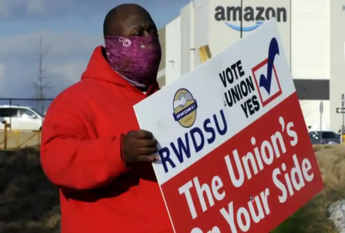 Amazon warehouse workers in Bessemer Alabama are deciding whether they want to form a union