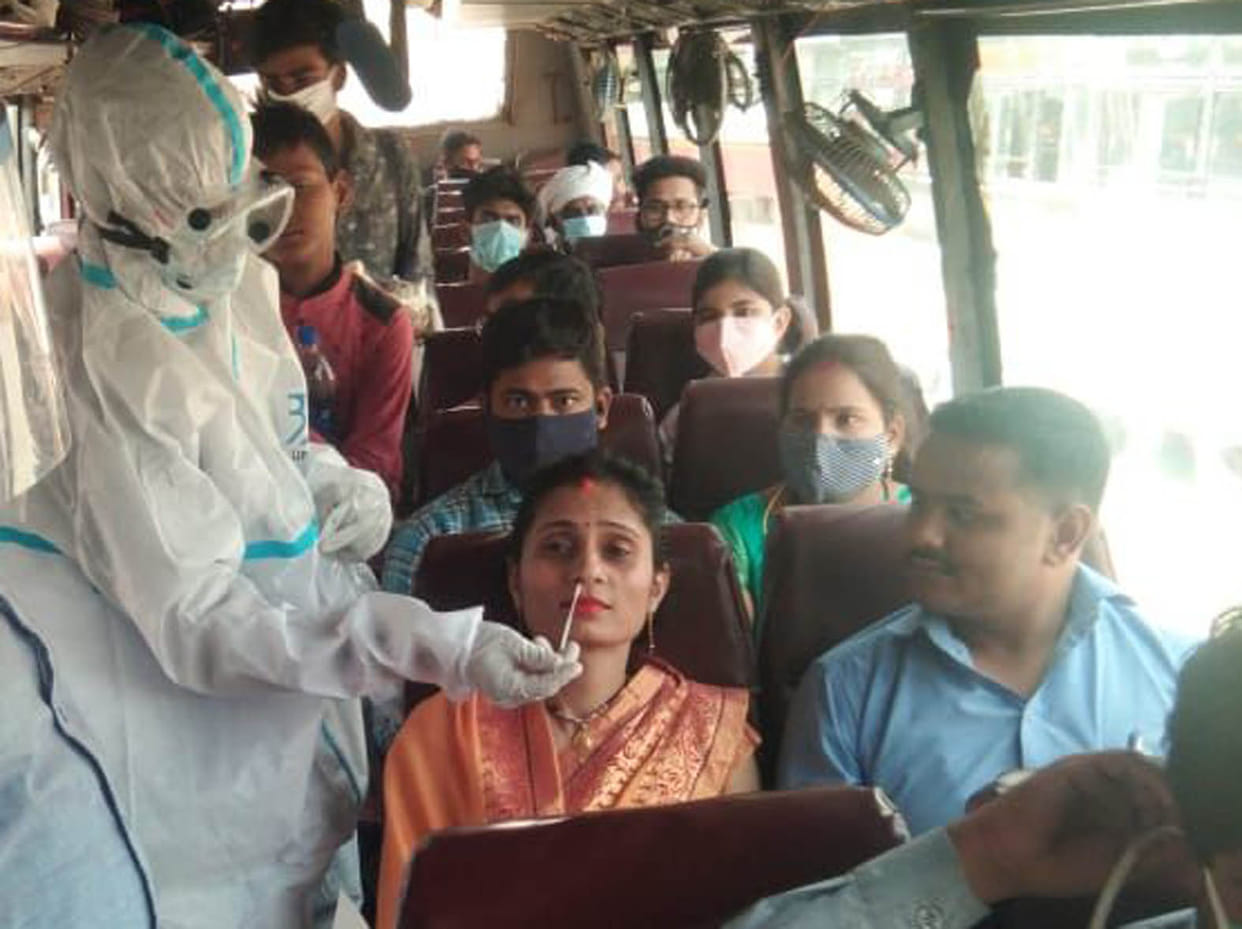 bus,hospital,delhi,labour,covid 19