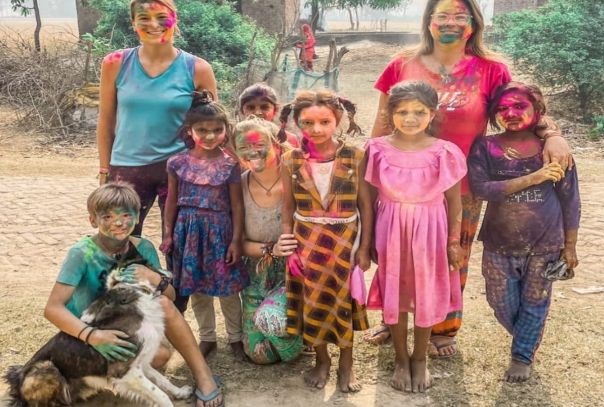 French family played Holi with villagers in maharajganj
