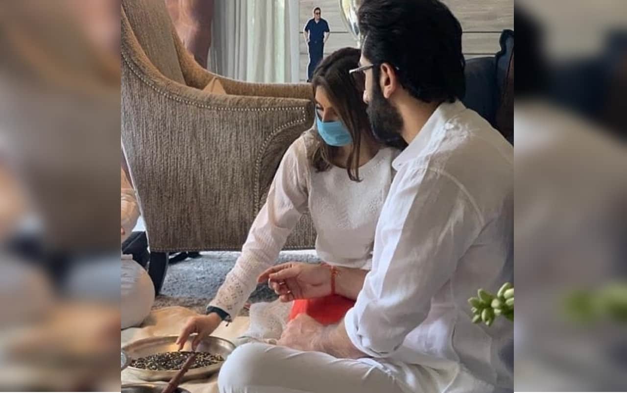 Rishi kapoor birth anniversary daughter riddhima share an unseen photo to wish her father