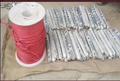 West Bengal: बंगाल में जिलेटिन से भरी 17 पेटियां बरामद, एनआईए ने शुरू की जांच 17 boxes filled with gelatin recovered in West Bengal, NIA starts investigation