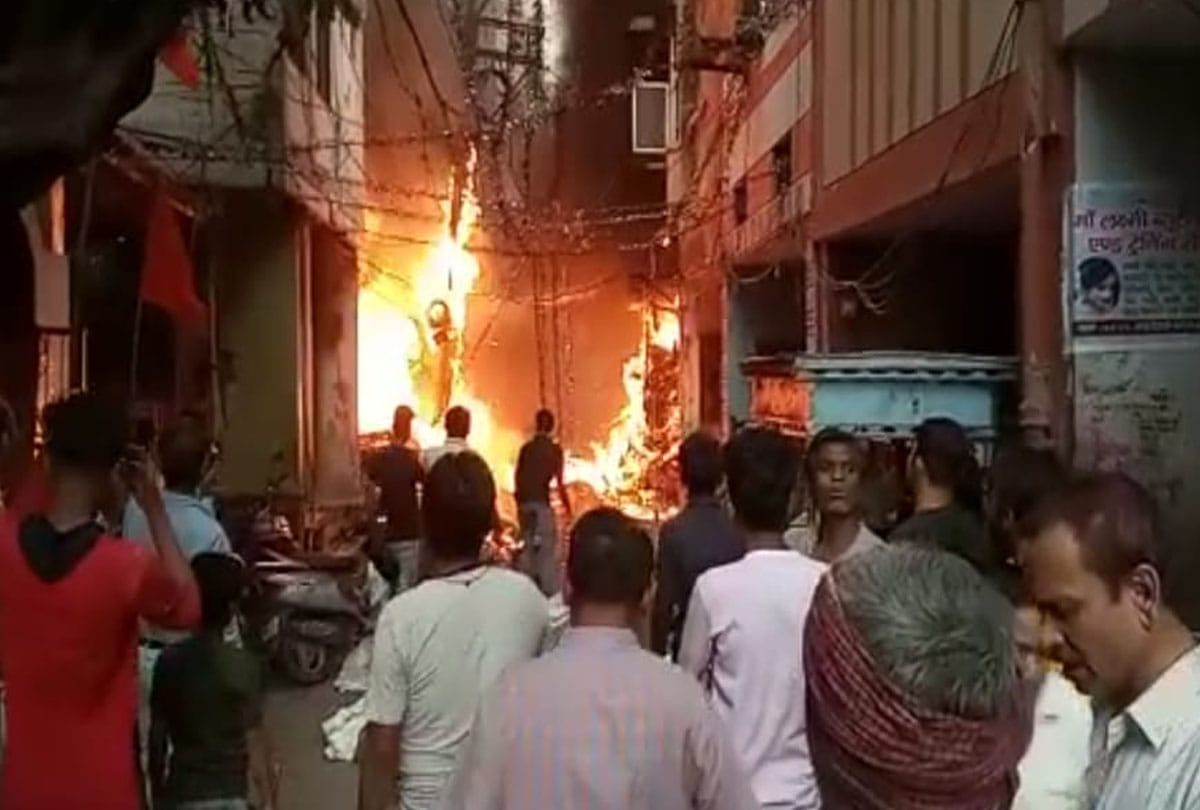 Fire in warehouse in kanpur