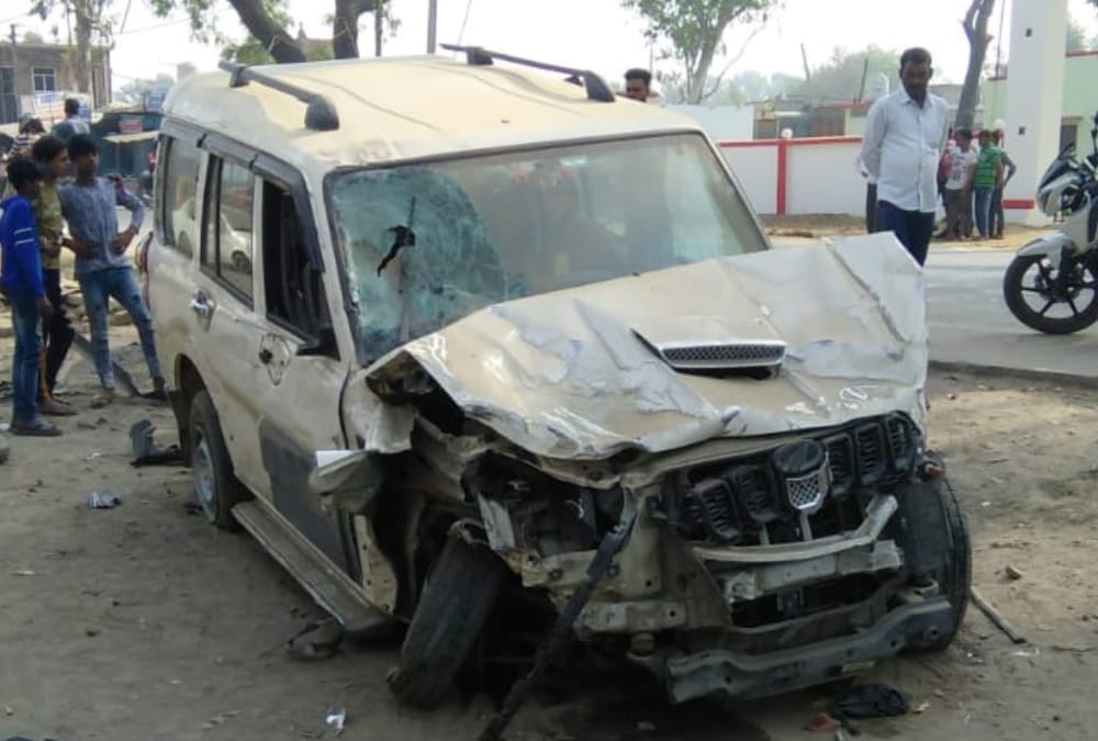 A scorpio trampled three in Gonda.