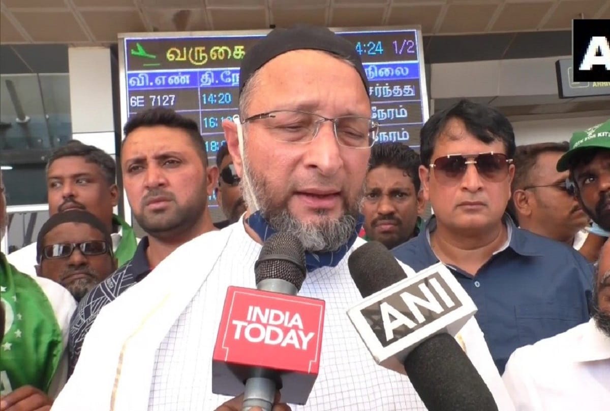 Uttar Pradesh Assembly Elections 2022 SP-BSP keep distance from AIMIM for fear of splitting Muslim votes
