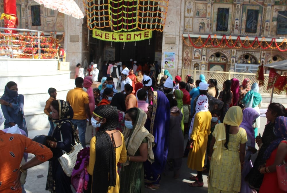 Dehradun News: Devotees Crowd in Darbar Sahib for Jhande ji mela 2021 photos