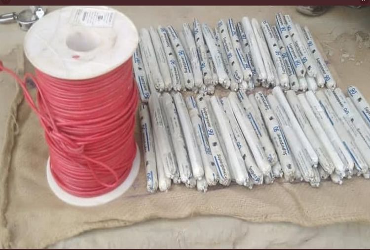 Jammukashmir 78 Sticks Of Gelatin Found In Gundna Area Of Doda, One