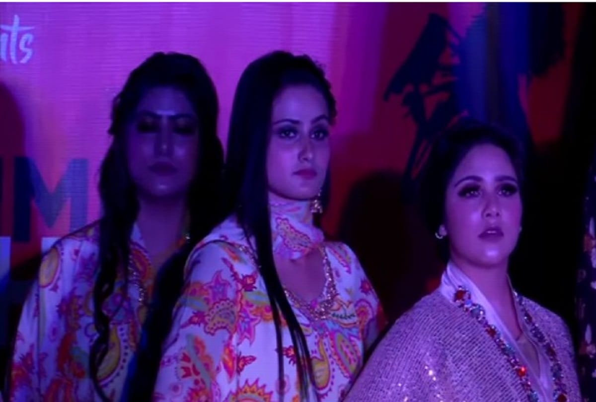 Opportunity given to young people to show talent by organizing fashion show in the valley