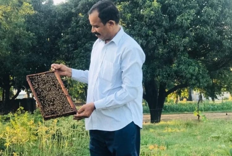 PM Narendra Modi praises Beekeeper of Yamunanagar Subhash Kamboj