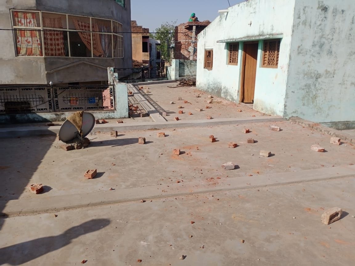 fight during playing holi