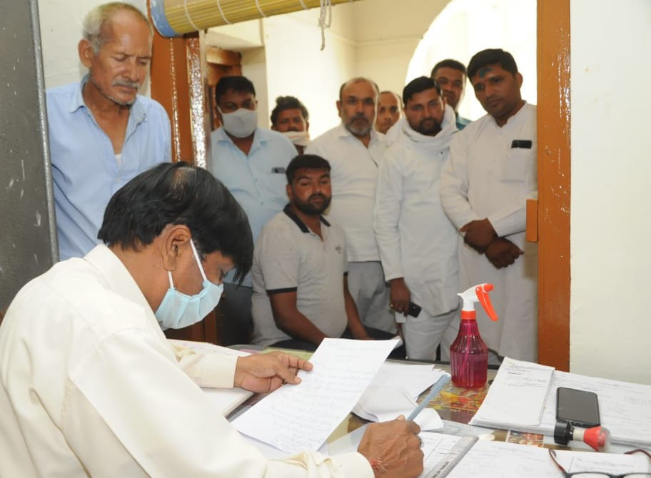 1331 purchased nomination papers in one day