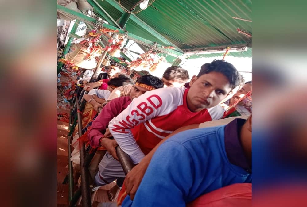 Maa Purnagiri Dham Mela 2021: 25 Pilgrims visit Purnagiri Temple and Covid 19 Rules broken photos
