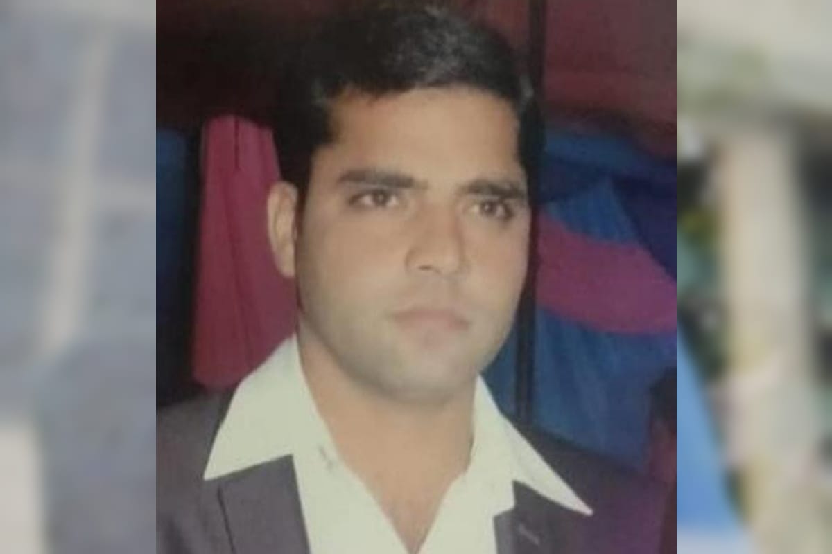 UP News: Three police men died in road accident at Muzaffarnagar and see photos