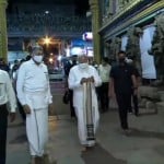 पीएम मोदी मीनाक्षी मंदिर पहुंचे