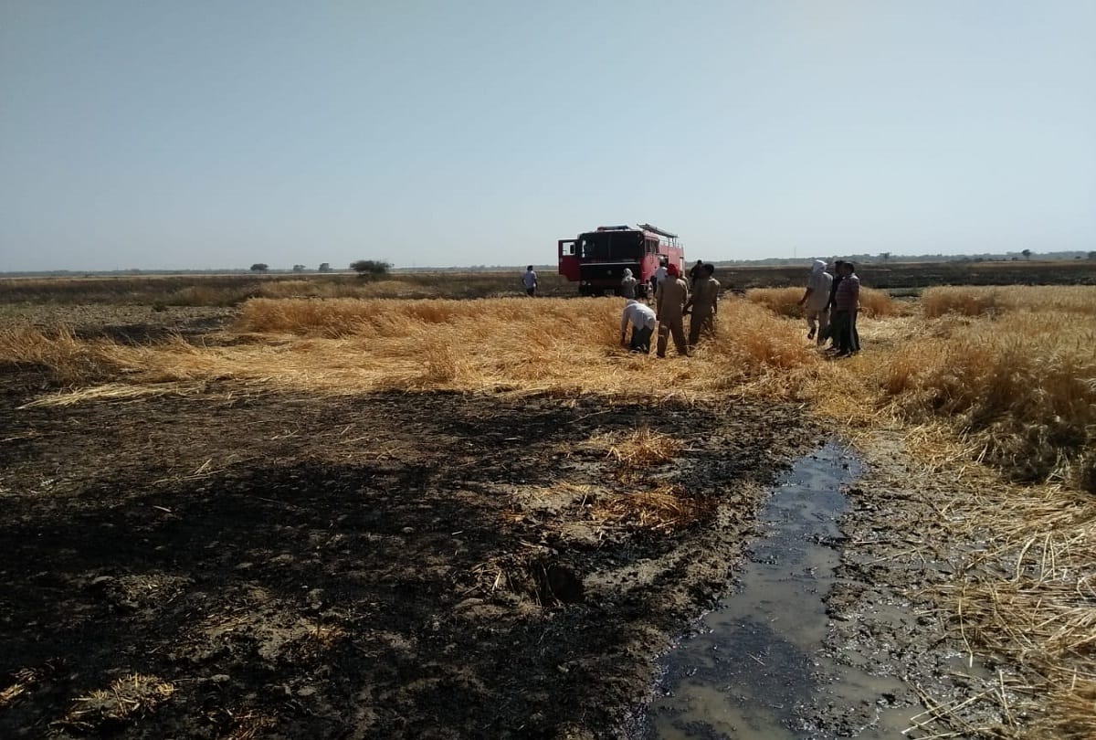Flames burnt to ashes in thousands of acres due to fire villagers attacked police team