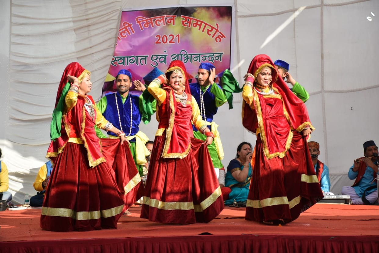Khol de mata khol bhawani dharam kiwada ...