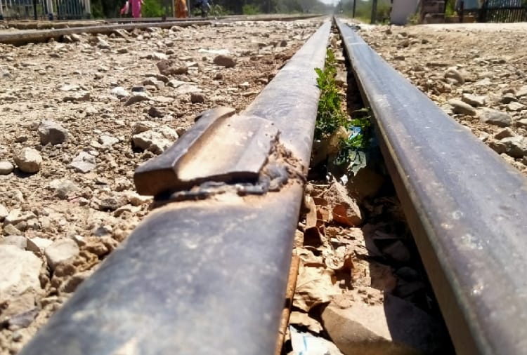 One piece of iron was welded wrongly on chandigarh rail track