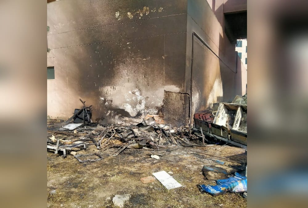 Uttarakhand News: Horrific Fire Broke Out in Rishikesh Aiims Scrap Godown Photos
