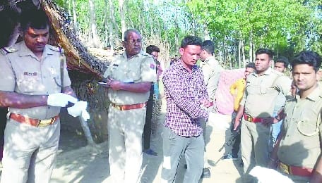 Shocking the whole village .. Came back from Delhi to commit suicide with girlfriend