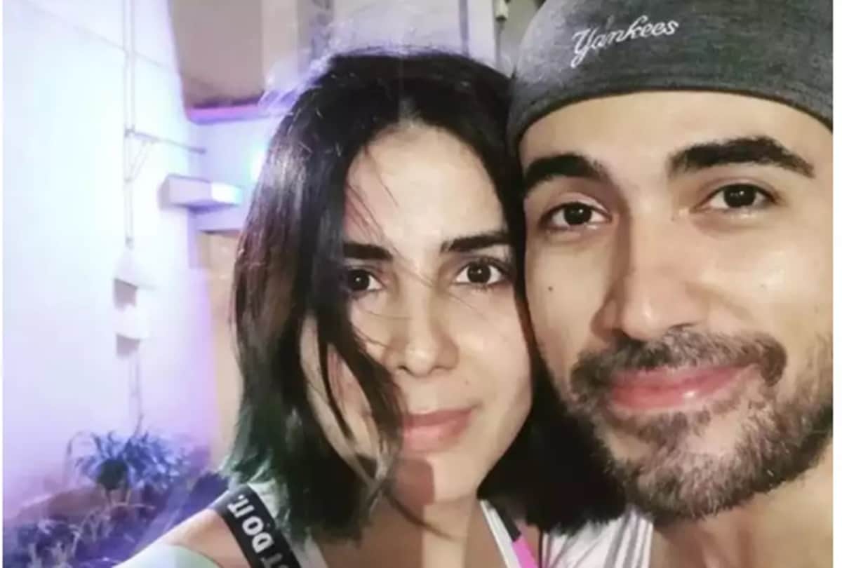 Kirti Kulhari announces separation from husband Saahil See her Insta Post