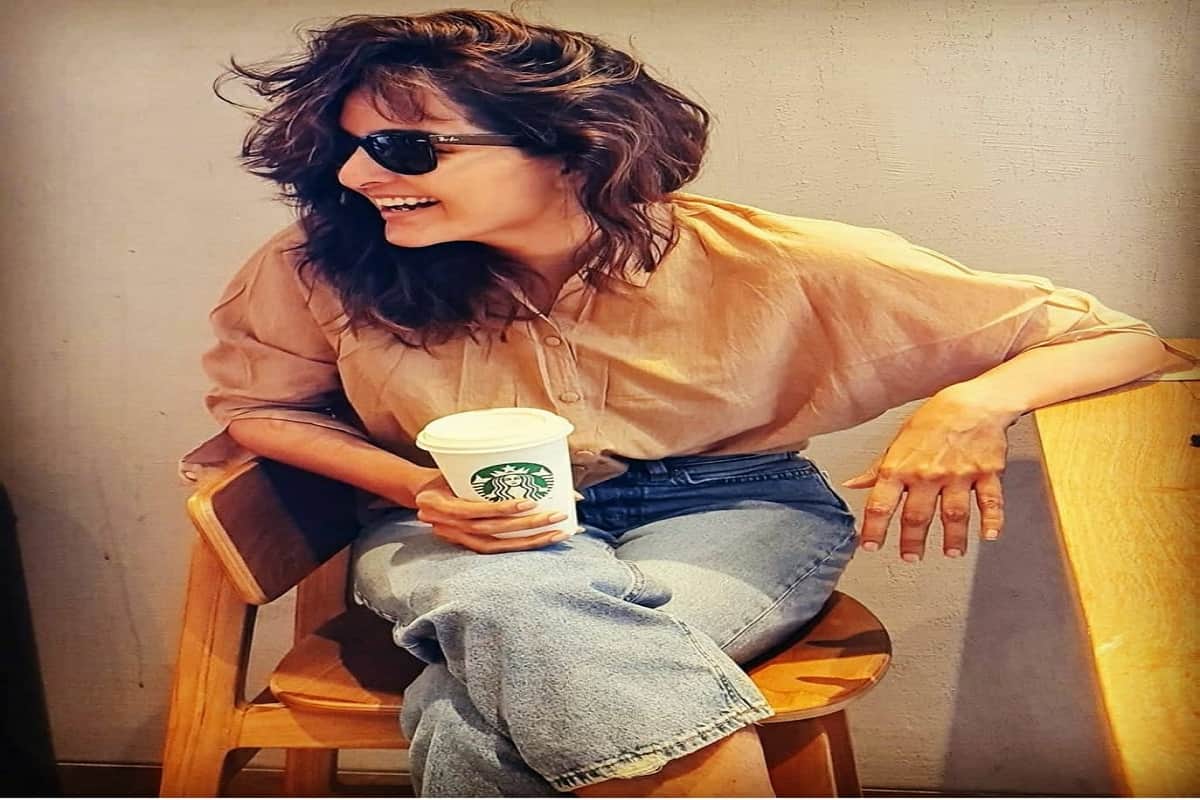 malyalam actress manju warrier is looking 20 years old in her new look