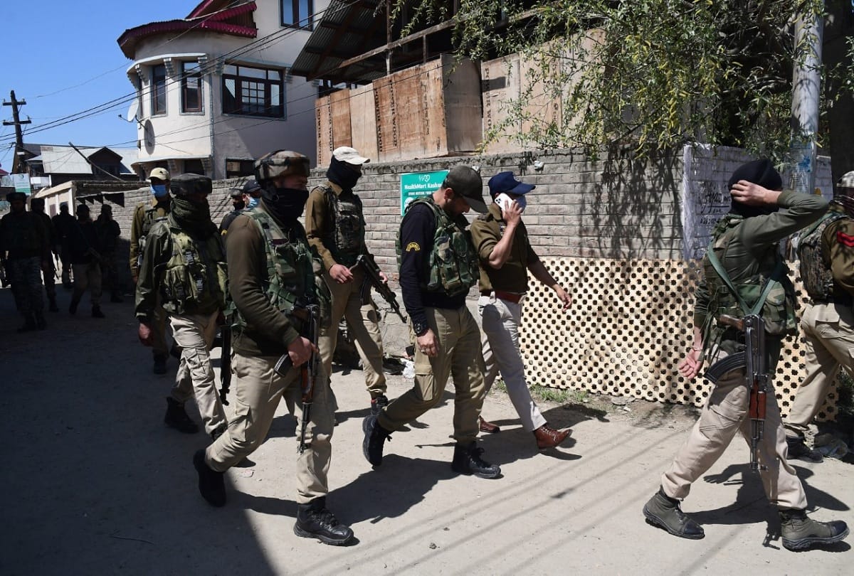 Terrorist attack on house of BJP leader based in Srinagar Naugam jammu kashmir
